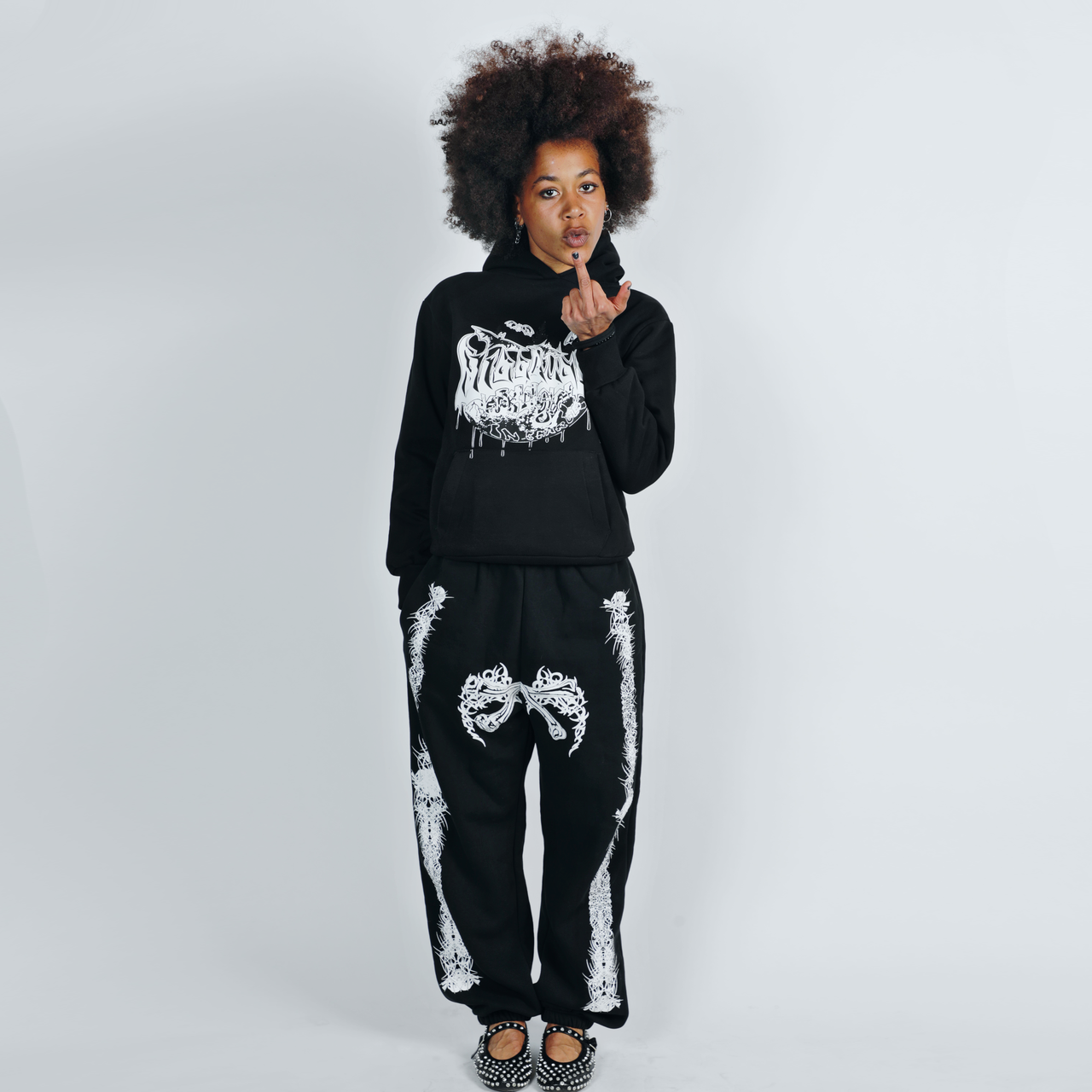 BATZ HOODIE BLACK